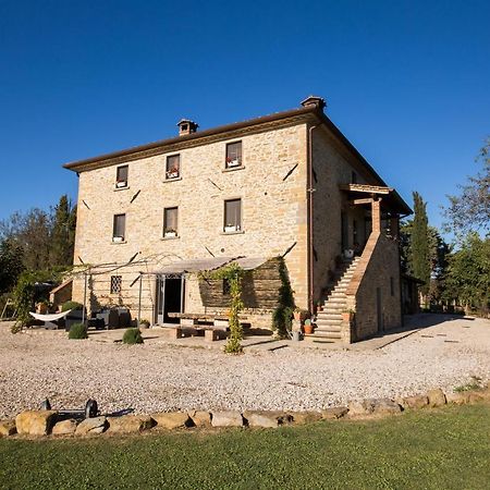 Le Terre Di Caprano Hotel Citta di Castello Bagian luar foto