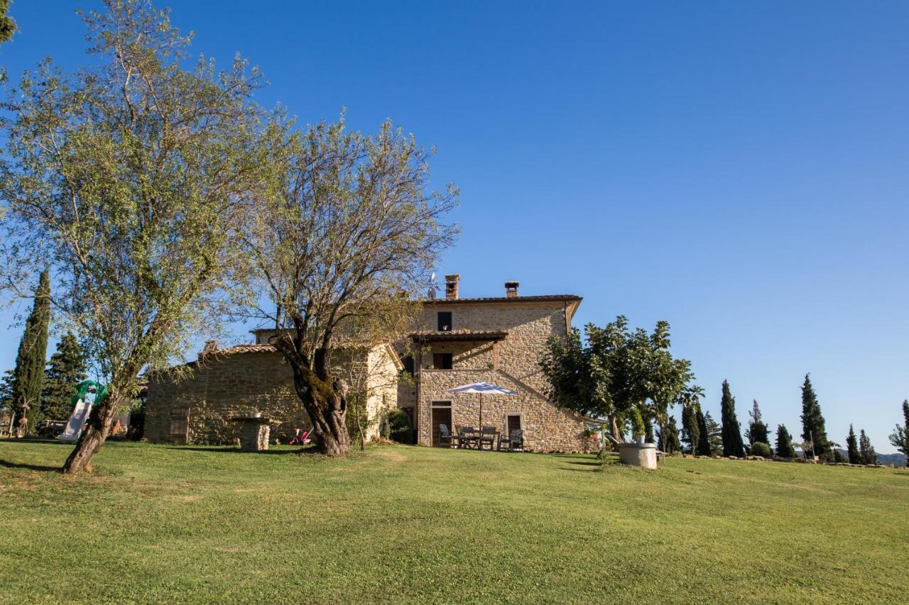 Le Terre Di Caprano Hotel Citta di Castello Bagian luar foto