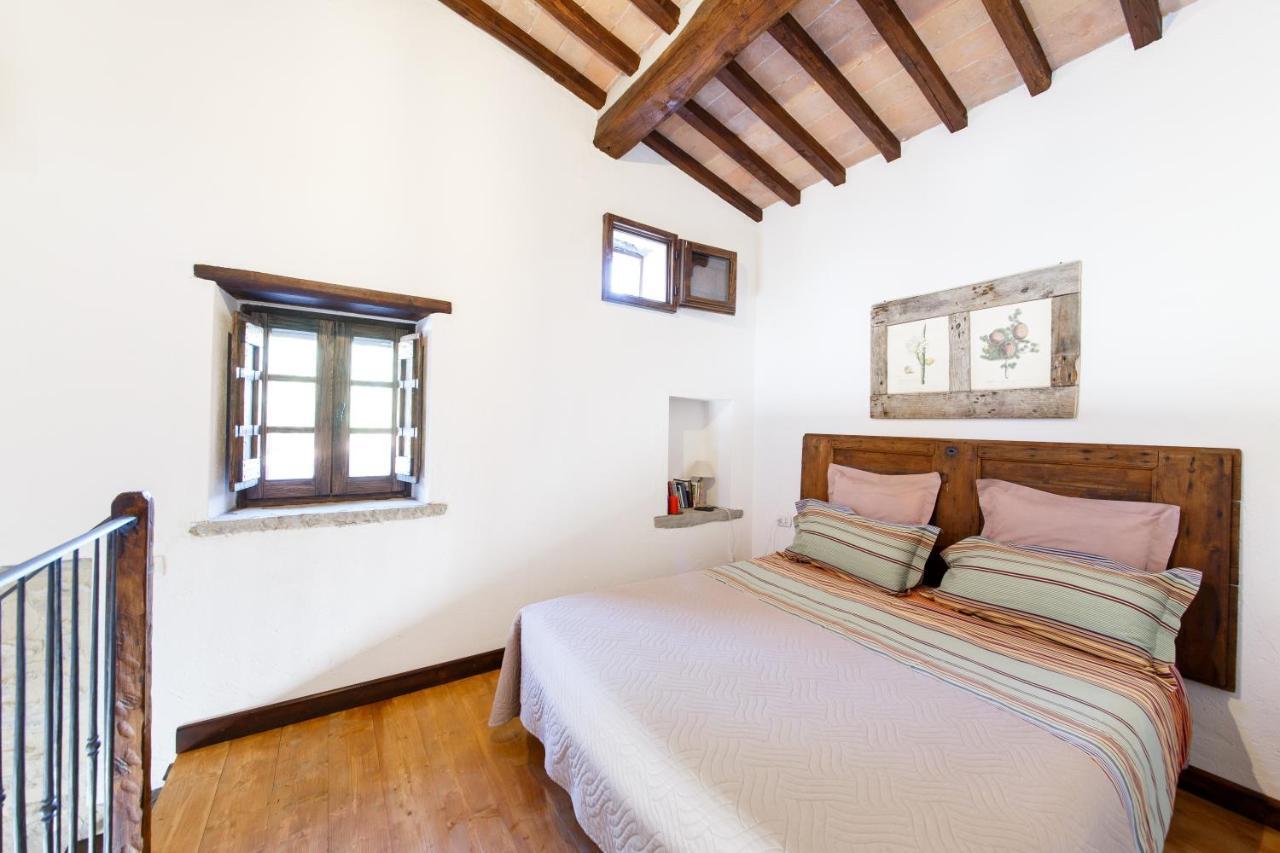 Le Terre Di Caprano Hotel Citta di Castello Bagian luar foto